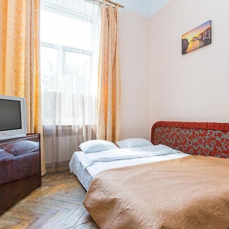 Апартаменти у Львові на вулиці Щепкіна 5 Экстерьер фото